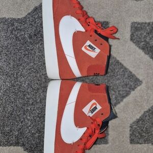 Size 10 Women’s Nike Blazer Mid Rebel Habanero Red